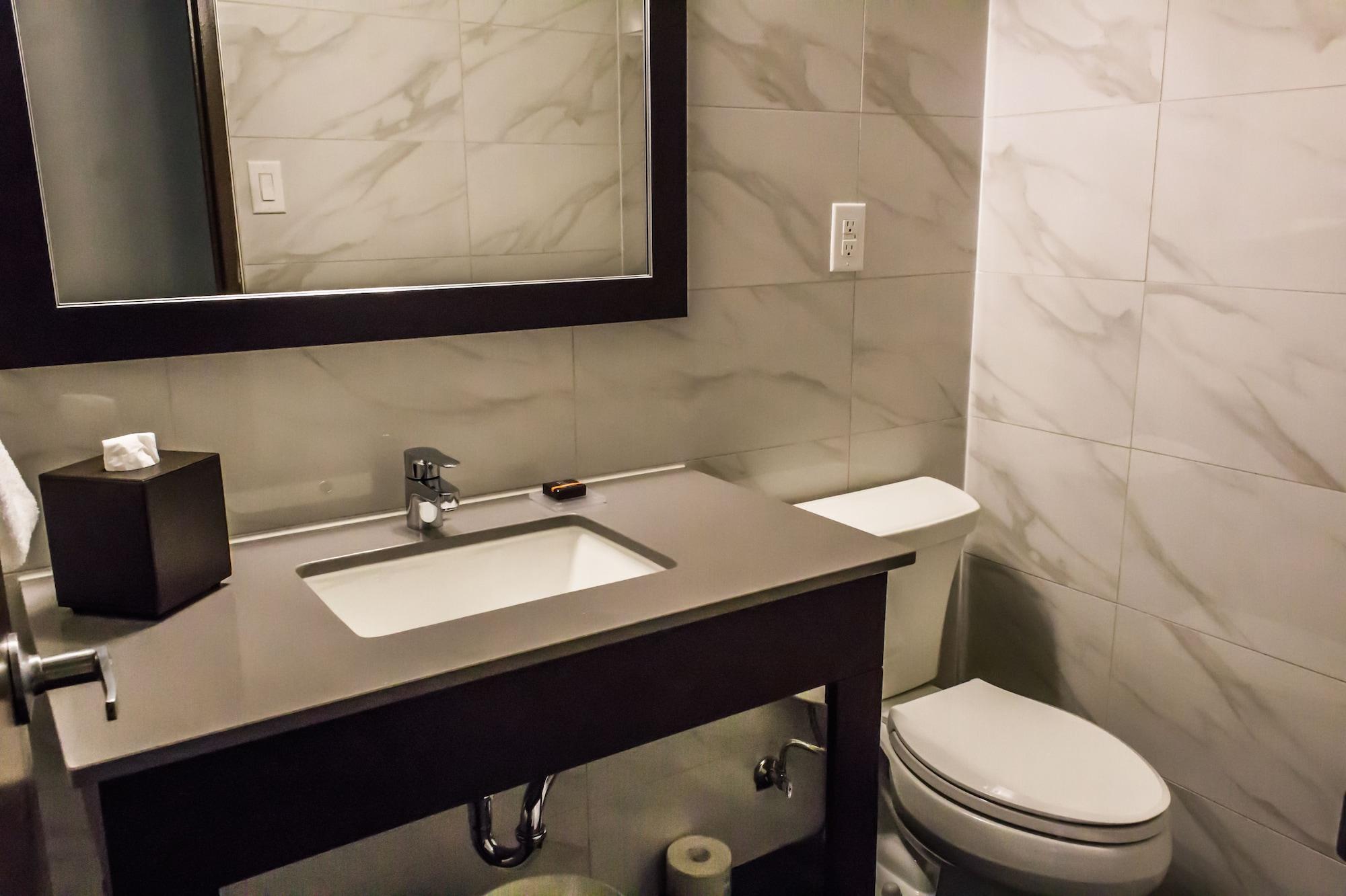 Ottawa Embassy Hotel & Suites Luaran gambar